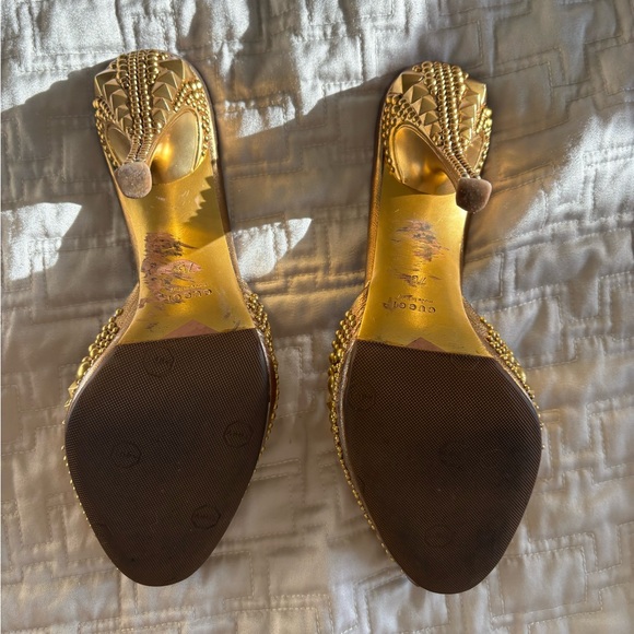 GUCCI SHOES - Picture 7 of 10